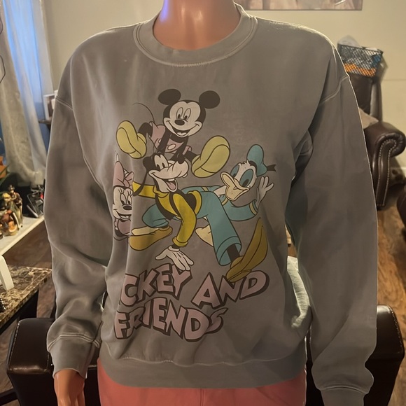 Disney 🤩 - Picture 2 of 5